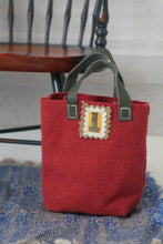 Cranberry Vineyard Tote