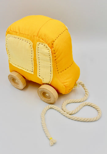 School Bus Pull-toy